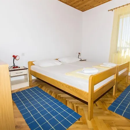 Tina Apartamento