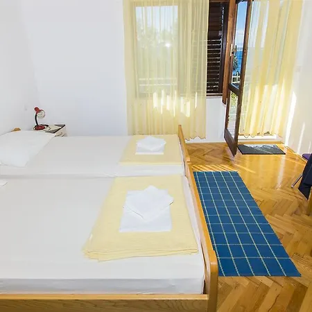 Apartamento Tina *