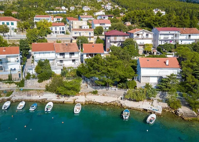 Tina Apartament Starigrad Paklenica